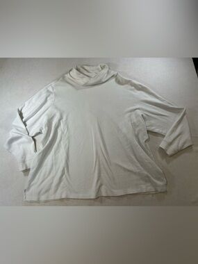 Covington Cream Long-Sleeve Turtleneck Shirt 100% cotton